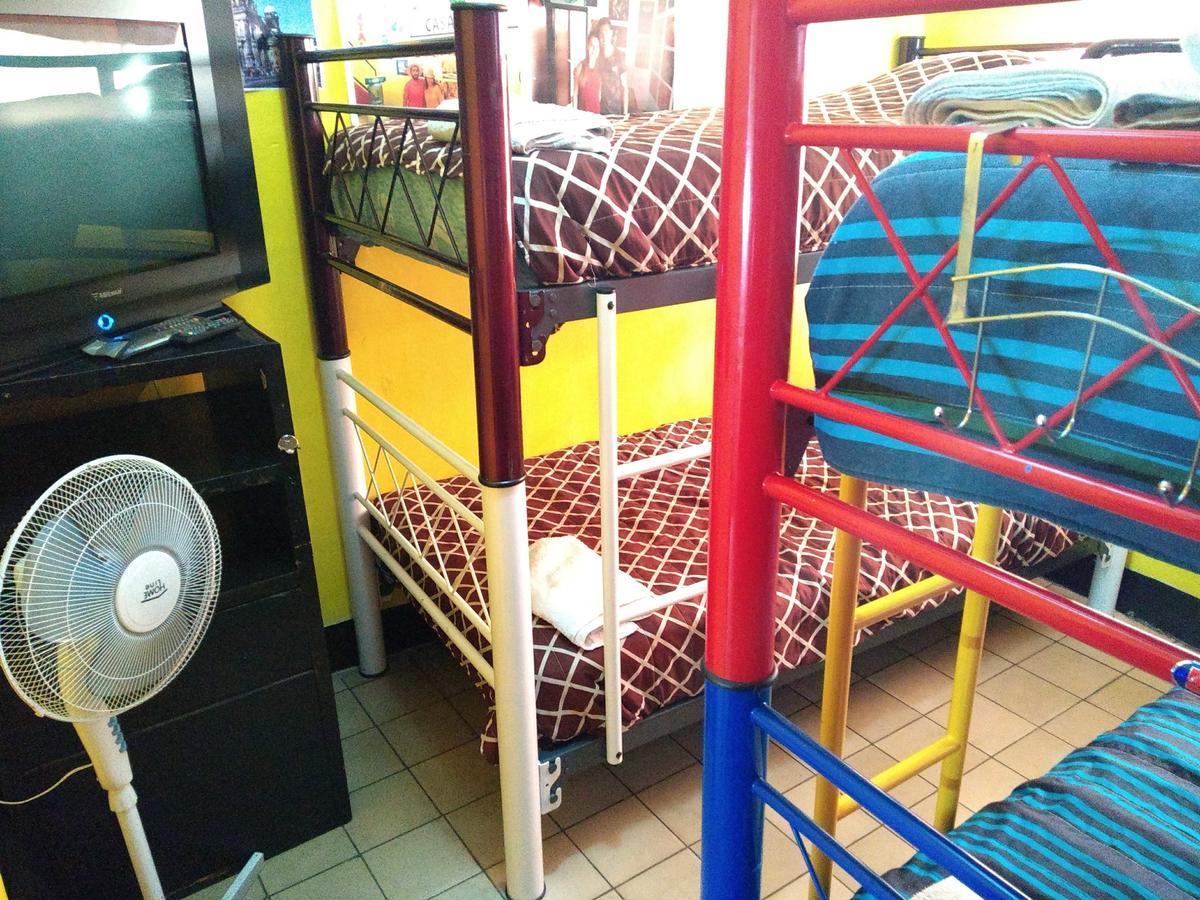 Hostal Casa Anita غوادالاجارا المظهر الخارجي الصورة