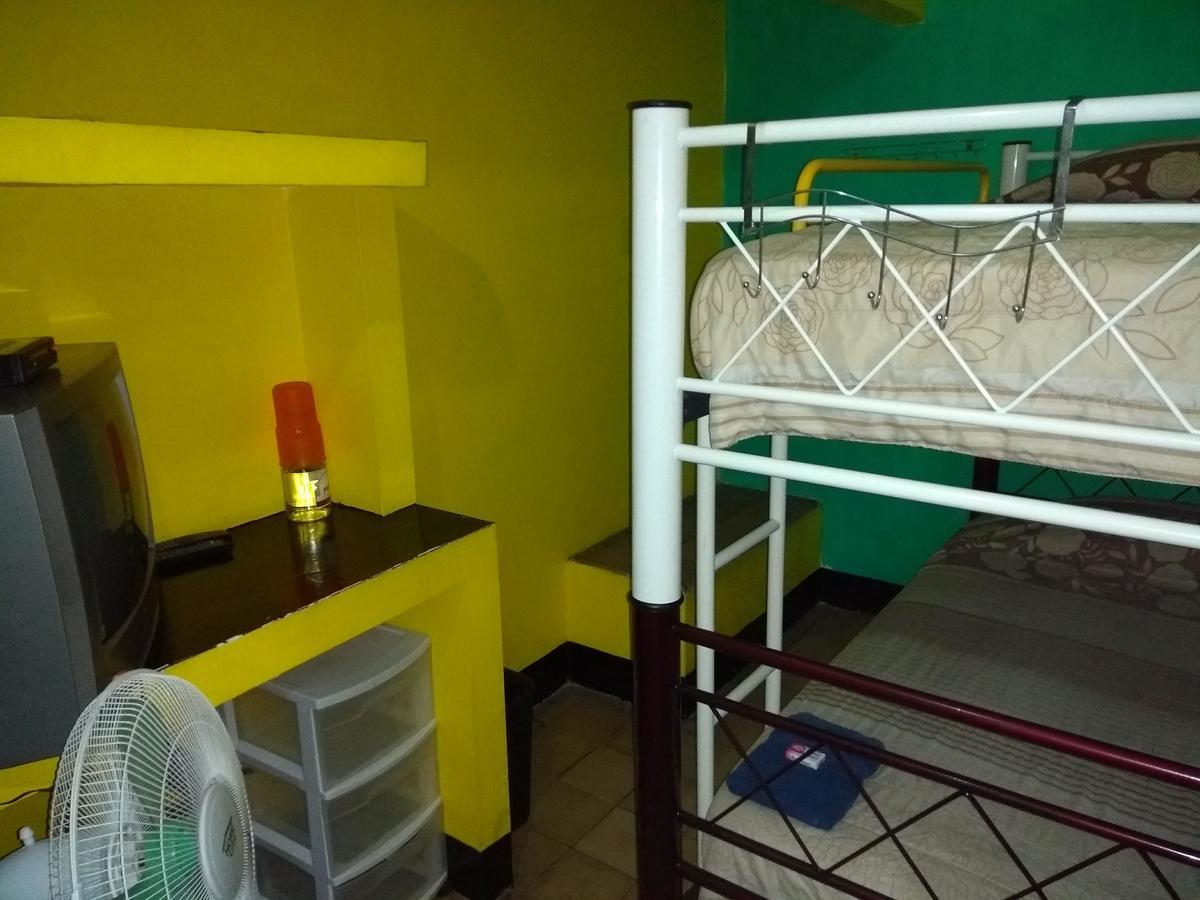 Hostal Casa Anita غوادالاجارا المظهر الخارجي الصورة